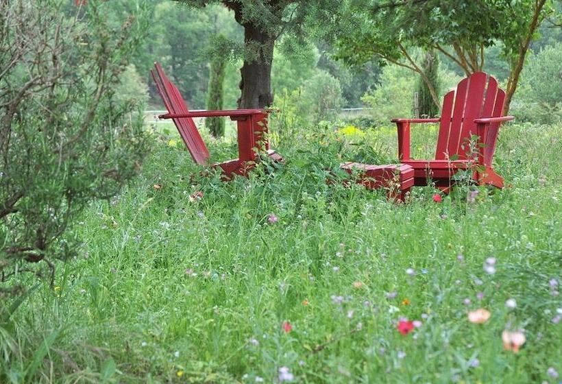بنسيون Une Campagne En Provence