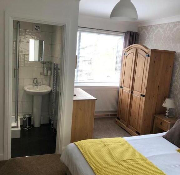 הוסטל The Poacher