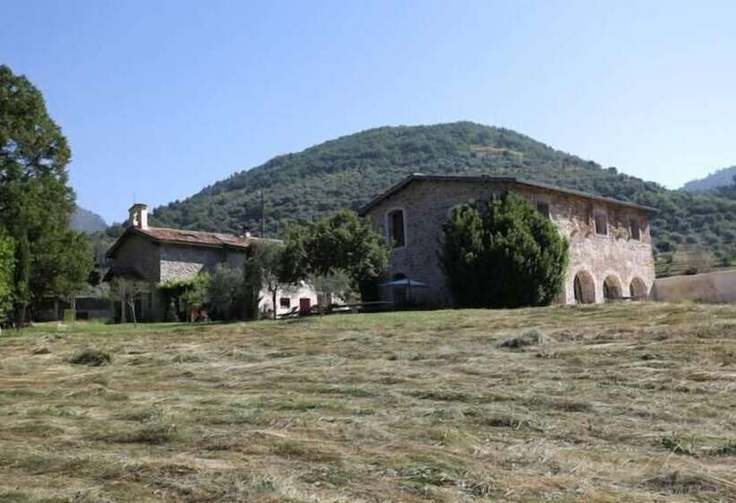 مبيت وإفطار La Chapelle Saint Gervais