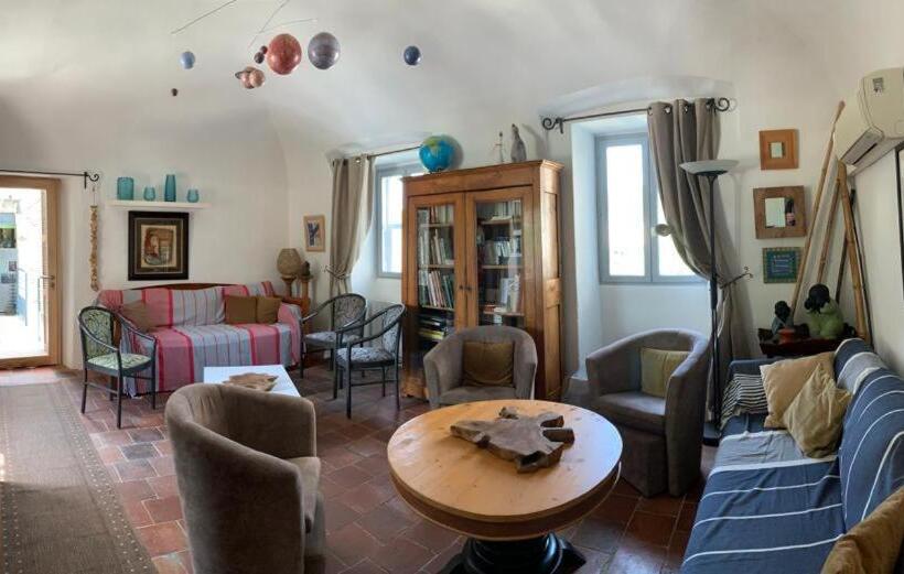 Bed and Breakfast Mas Escombelle