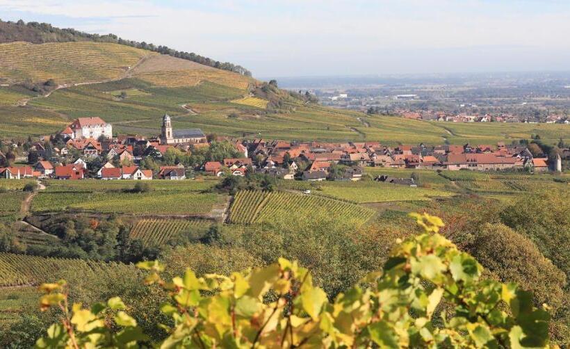 مبيت وإفطار Sylvie Fahrer Et Fils