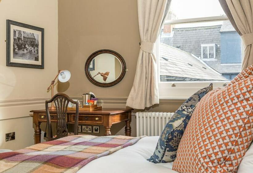 Bed and Breakfast The Bull