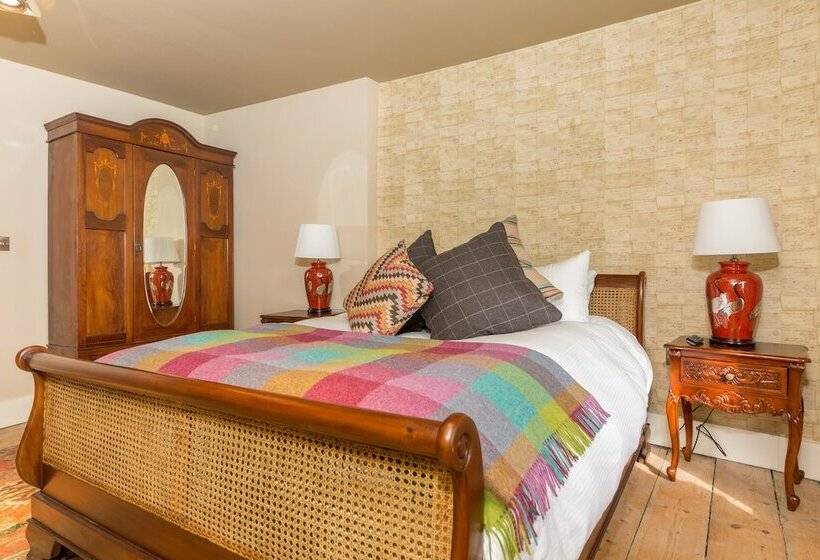 Bed and Breakfast The Bull