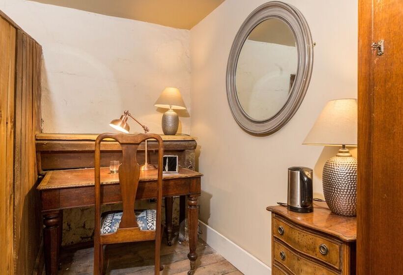 Bed and Breakfast The Bull