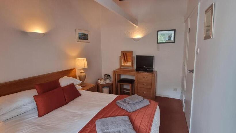 Bed and Breakfast The Crumplehorn Inn & Mill