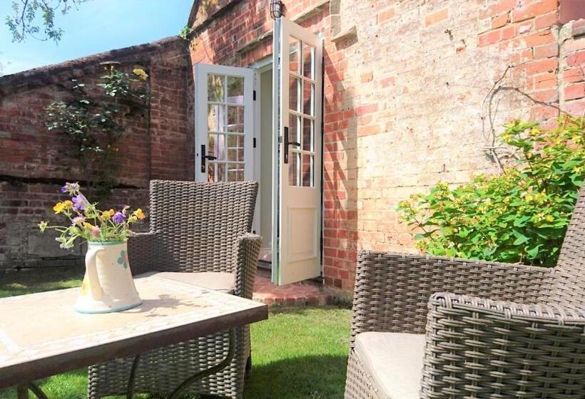 민박 The Mill, Long Melford