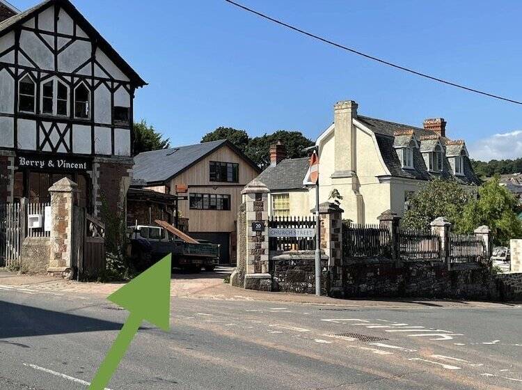 住宿加早餐  Union Road Moto Velo Accommodation