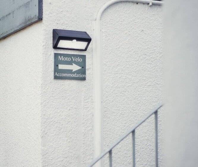 住宿加早餐  Union Road Moto Velo Accommodation