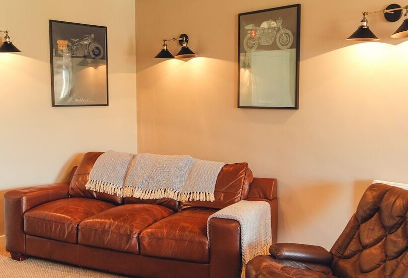 住宿加早餐  Union Road Moto Velo Accommodation