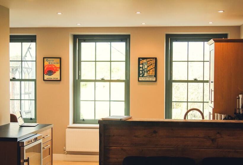 住宿加早餐  Union Road Moto Velo Accommodation