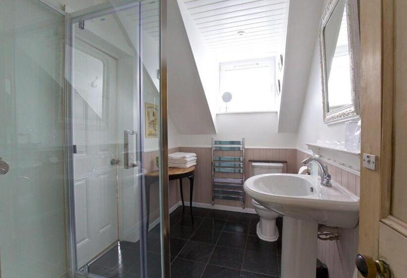 Dupplin152 Bed And Breakfast