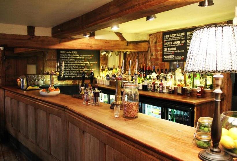 酒店 Bel And The Dragon-cookham