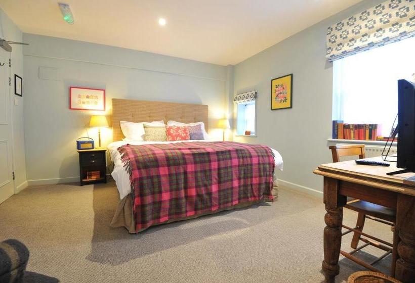 ホテル The Narrowboat