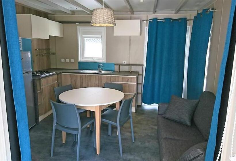 בית מלון כפרי Camping Les Framboiseilles