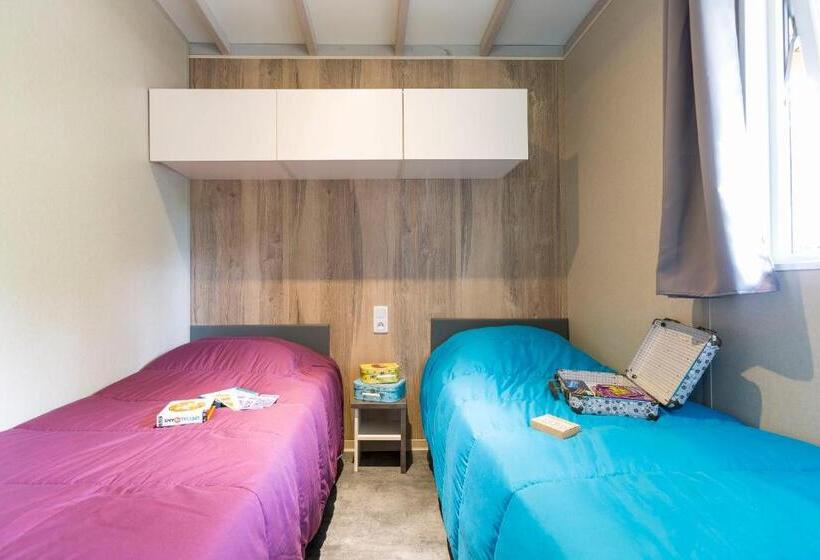 בית מלון כפרי Camping Les Framboiseilles