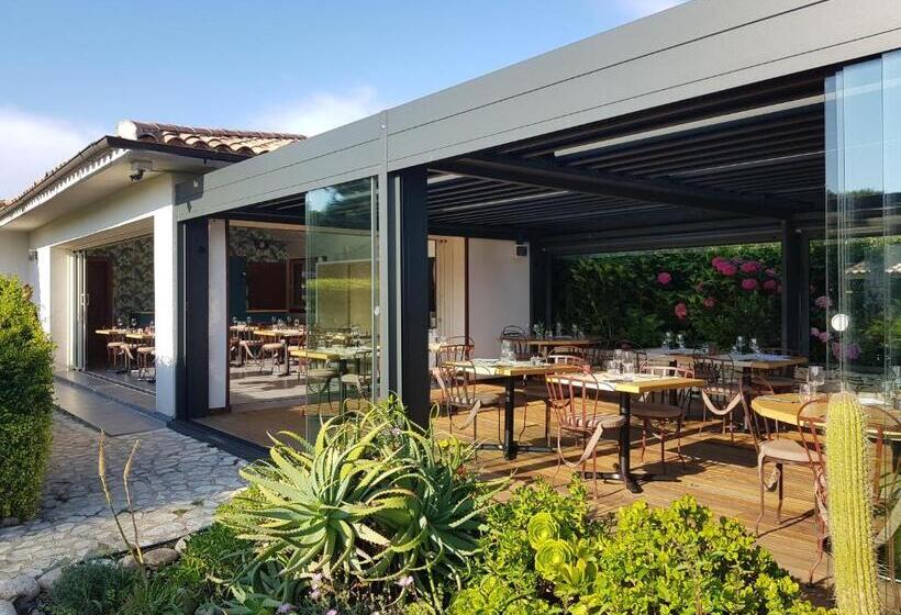 酒店 Poisson Rouge