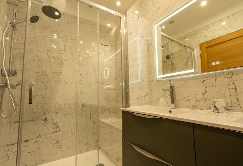 ホテル Restaurant Bellevue