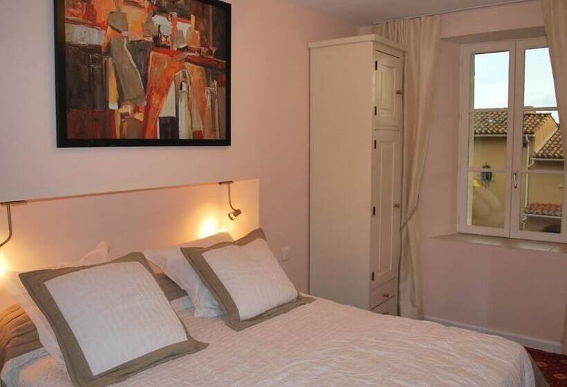 ホテル Restaurant Bellevue