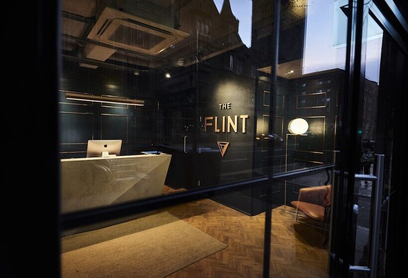 ホテル The Flint