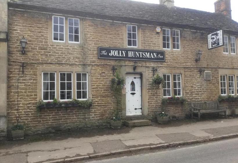 ホテル The Jolly Huntsman