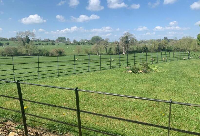 فندق Weatherhead Farm