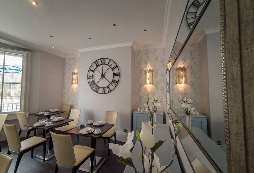 ペンション Anabelle's Guest House