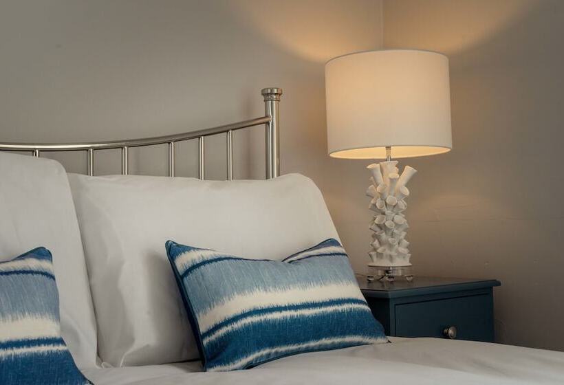 ペンション Anabelle's Guest House