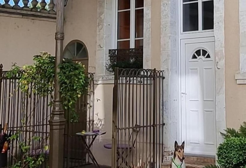 פנסיון Au Jardin Des Deux Ponts