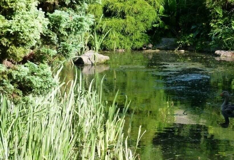 פנסיון Au Jardin Des Deux Ponts