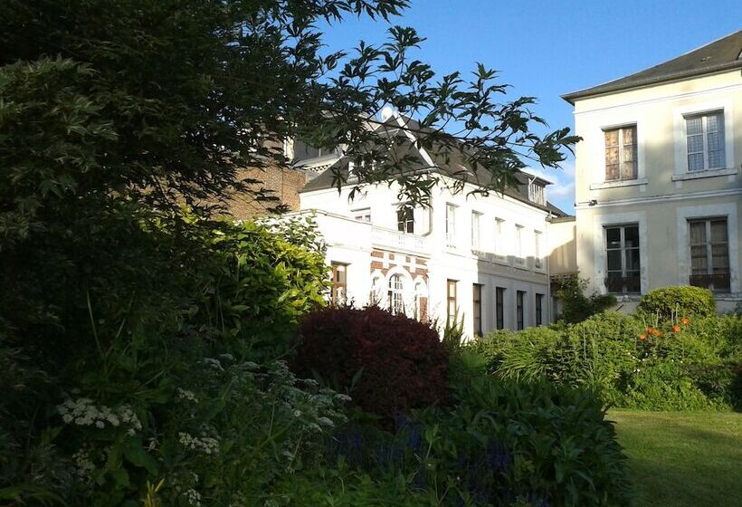 פנסיון Au Jardin Des Deux Ponts