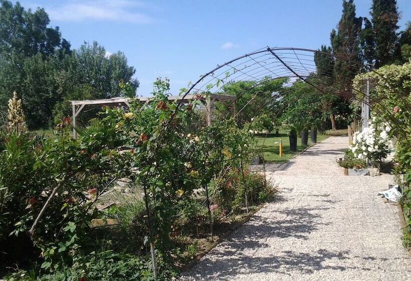 بنسيون Aux Roses De L Etang