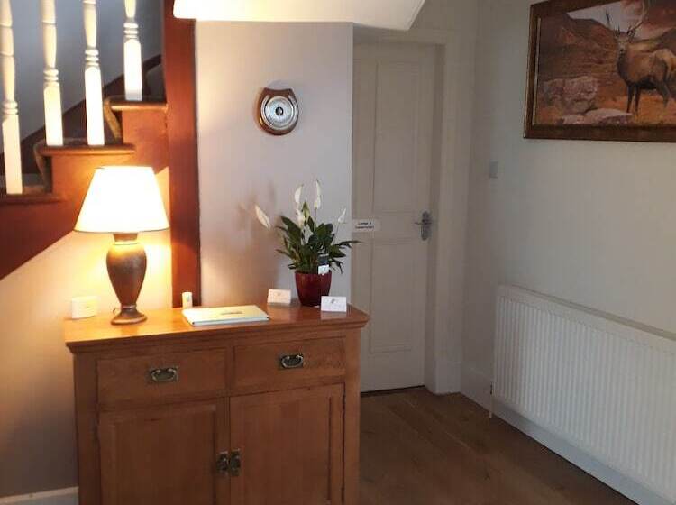 بنسيون Craigbank Guest House