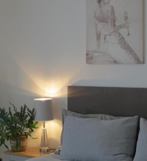 פנסיון Cribyn Lodge