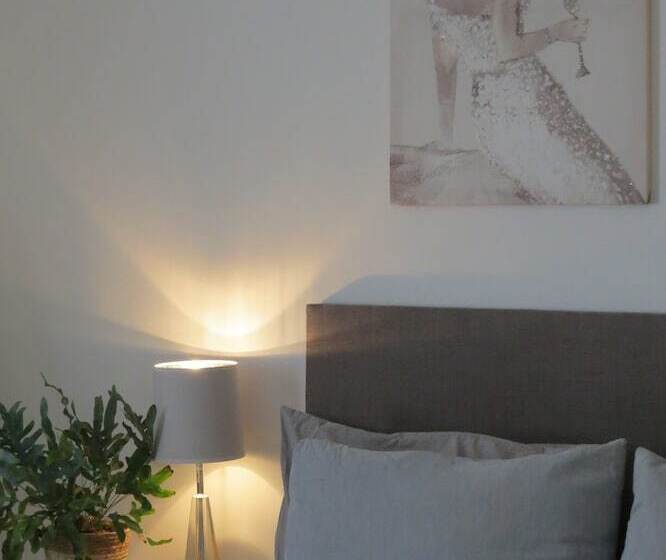 פנסיון Cribyn Lodge