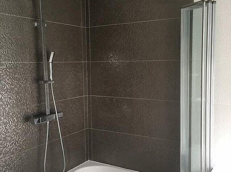 بنسيون Doune Guest House