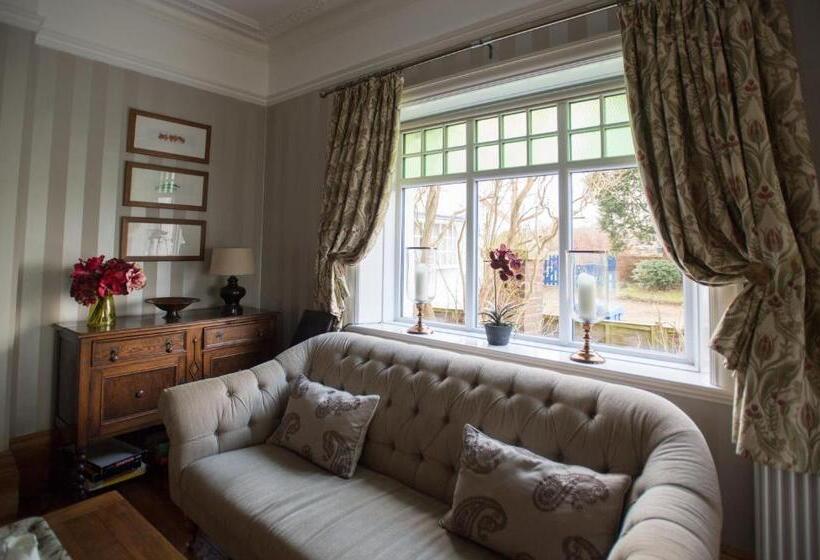 펜션 Fairhaven Country Guest House