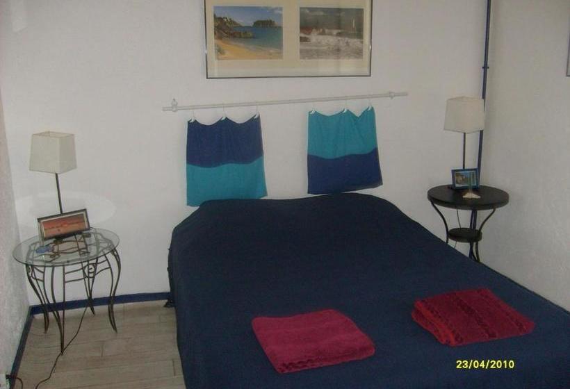 פנסיון La Chaloupe