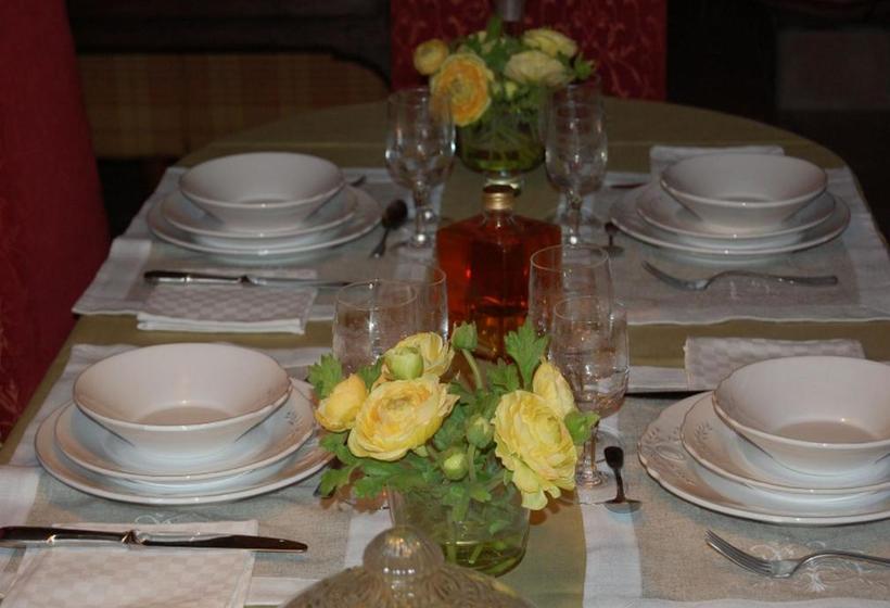 膳宿费 La Charlisa