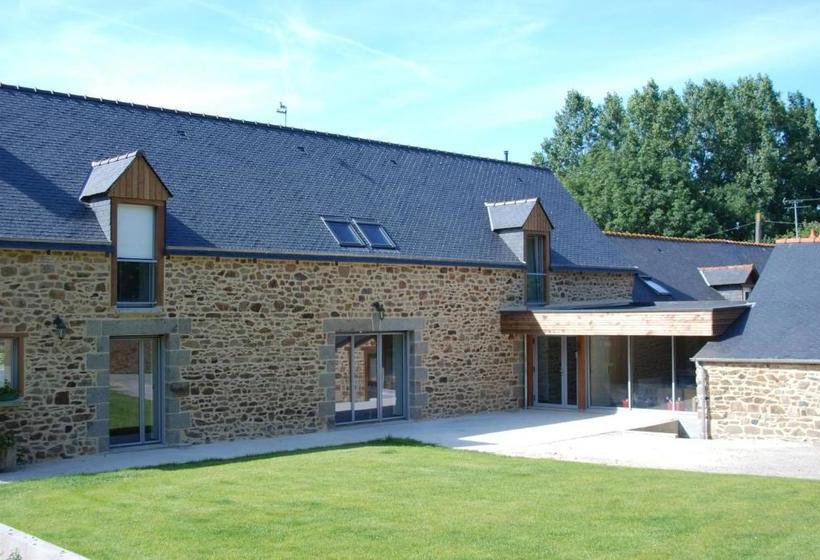 بنسيون La Ferme Du Chauchix