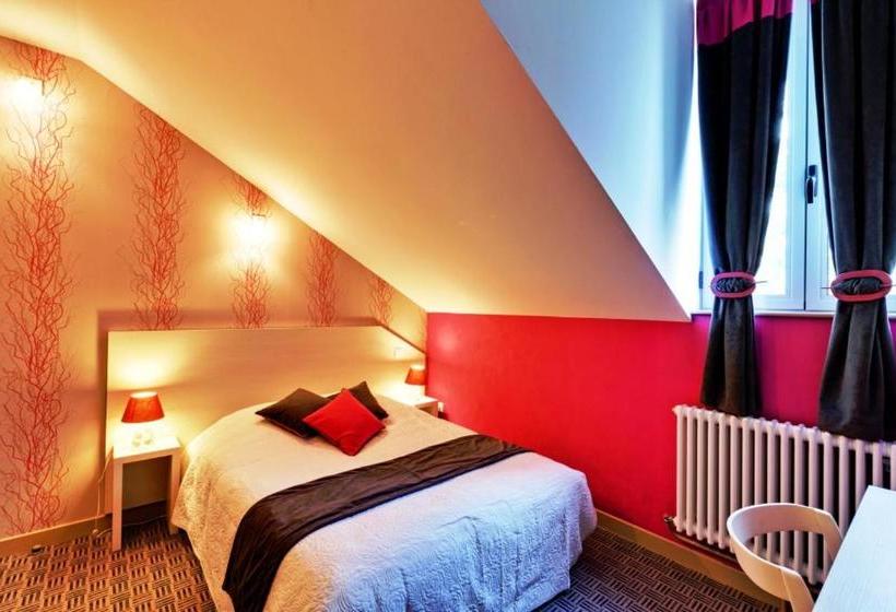 פנסיון La Maison Des Officiers