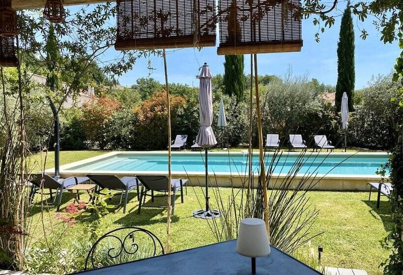 פנסיון Le Jardin De Lau