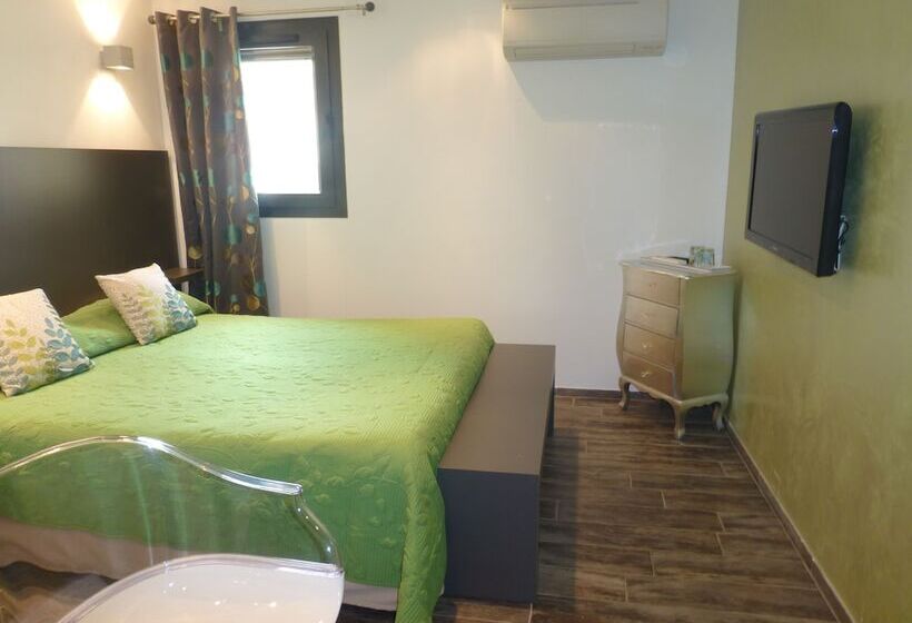 פנסיון Chambres Du Vieux Bistrot