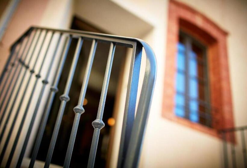 بنسيون Les Chambres De L Oustalet, Chambres D Hôtes Et Restaurant étoilé