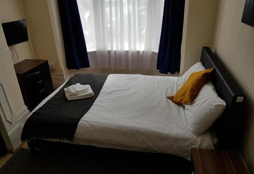 פנסיון Liss Budget Rooms