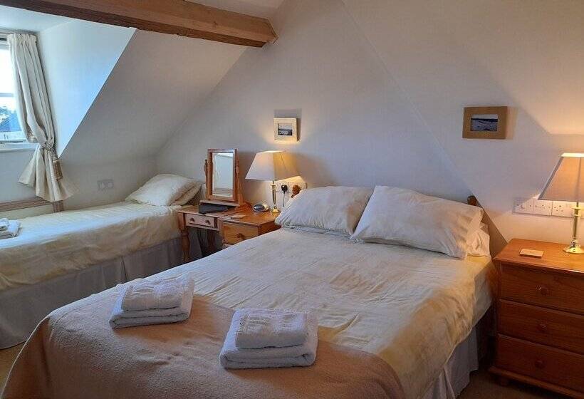 ペンション Montacute Country Tearoooms B&b