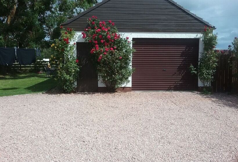 펜션 Shangri La Bed And Breakfast