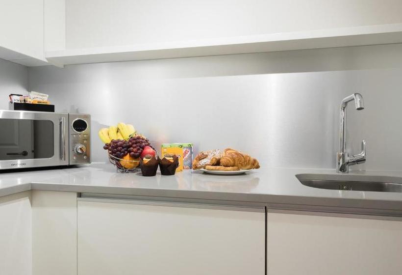 Premier Suites Plus Glasgow Bath Street