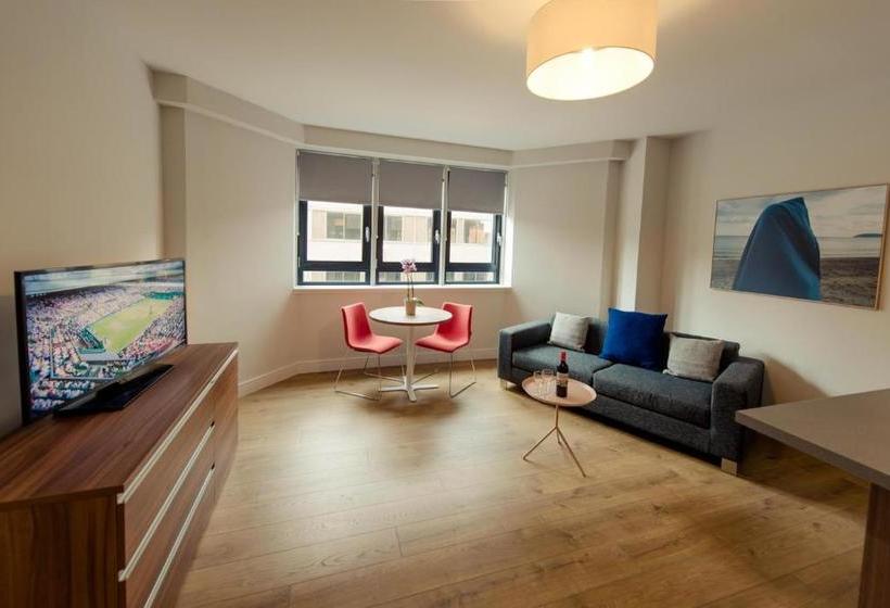 Premier Suites Plus Glasgow Bath Street