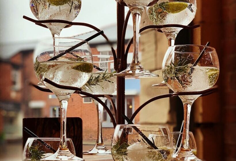 The Wheatsheaf Hotel, Sandbach