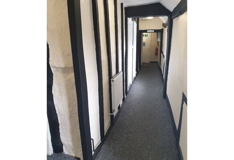 فندق صغير The Bell